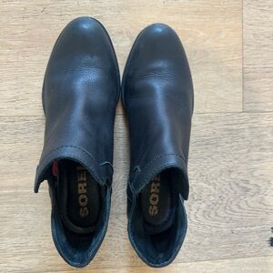 Sorel women's Black Leather Boots